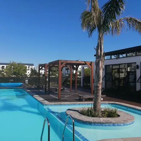 The Sandown Blouberg Self Catering Unit Parklands Exterior photo